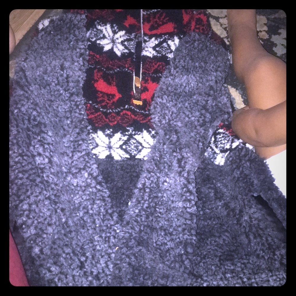 Simply Southern pull over